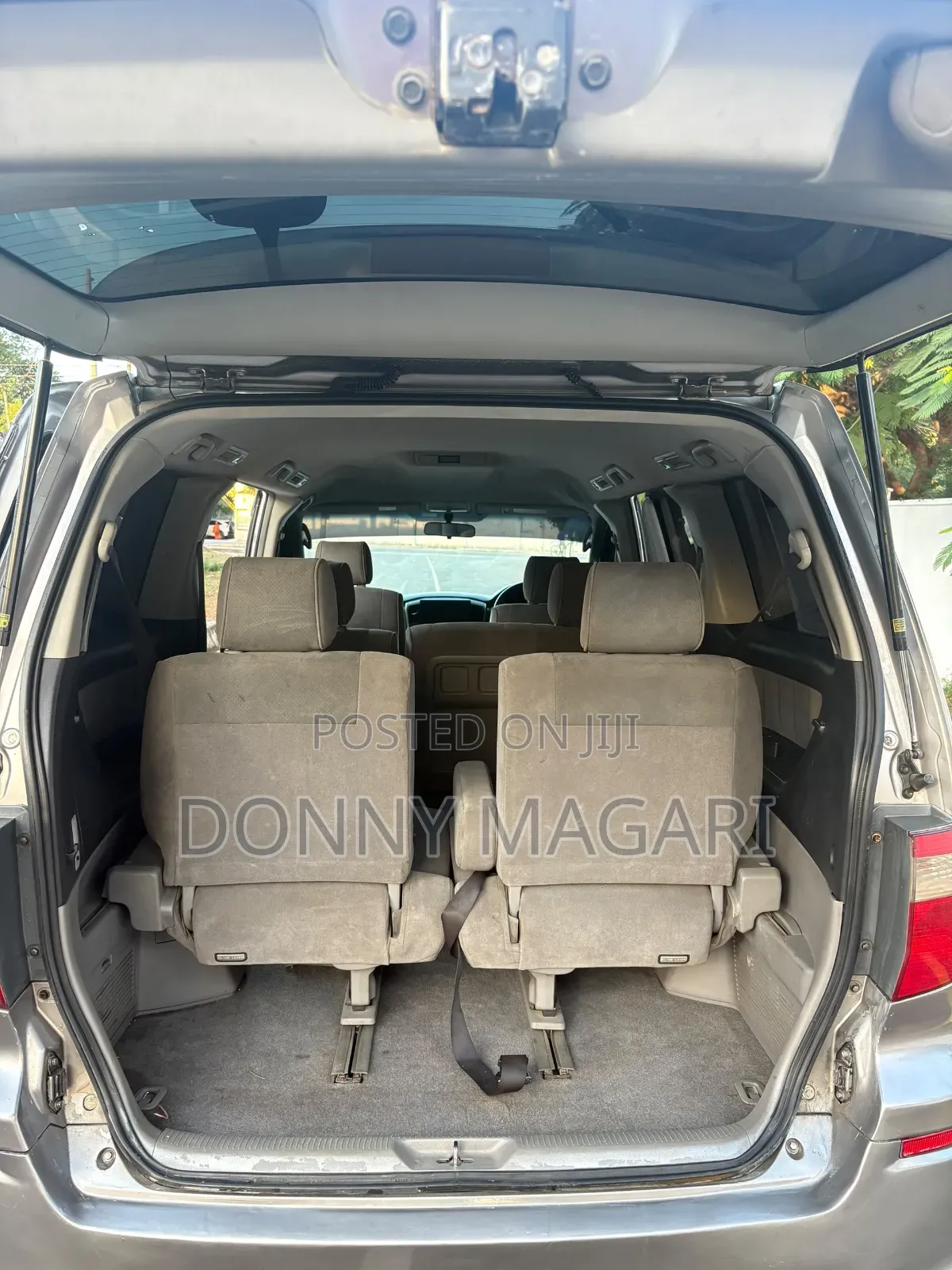 Toyota Alphard 2003 Silver
