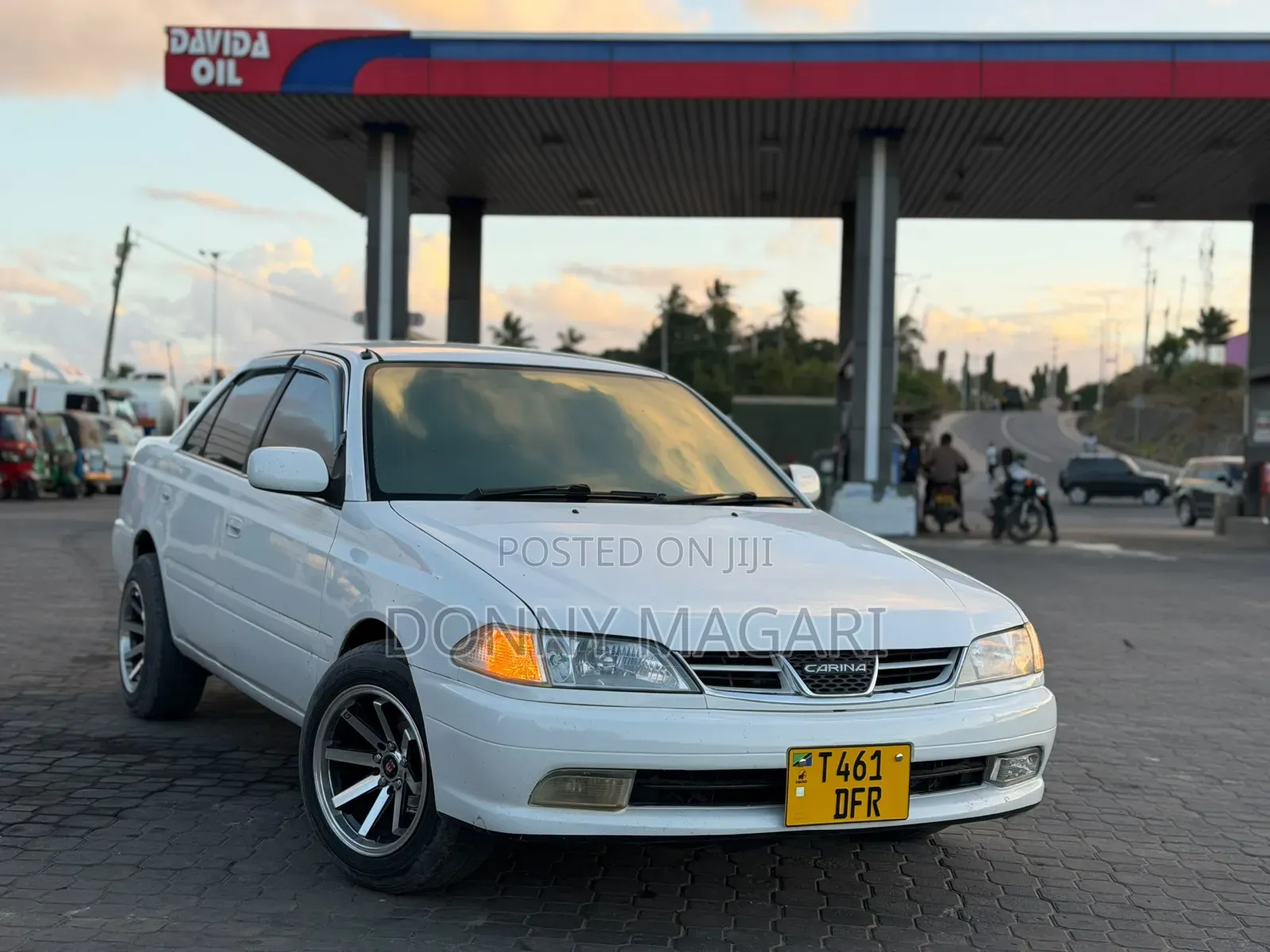 Toyota Carina 2001 White
