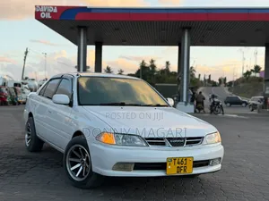 Toyota Carina 2001 White