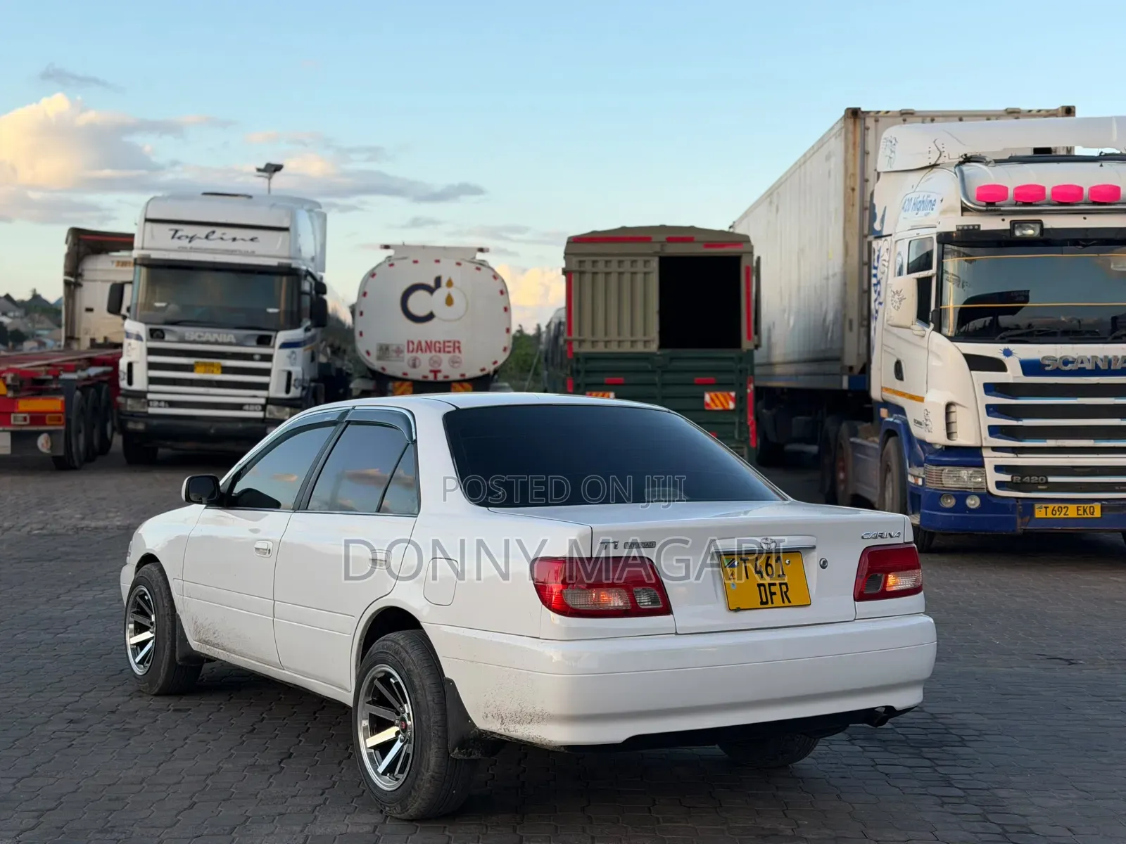 Toyota Carina 2001 White
