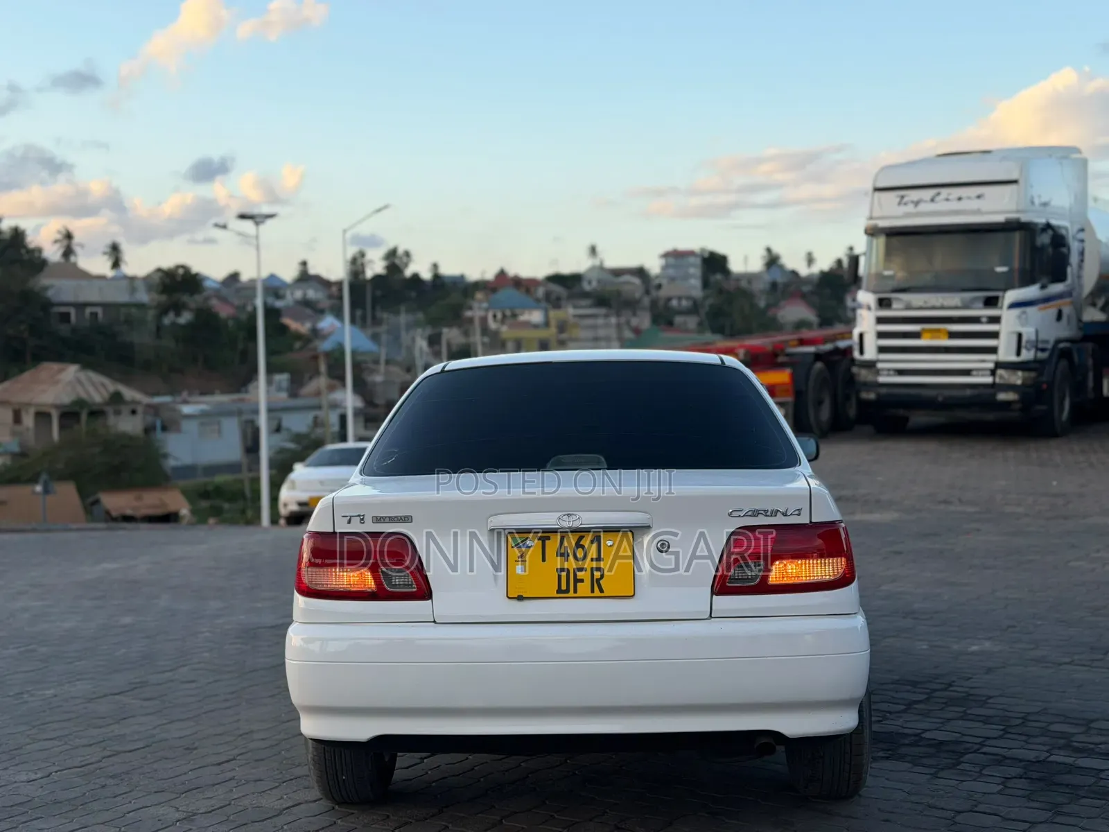 Toyota Carina 2001 White