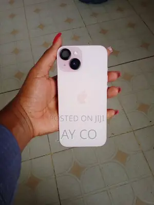 Apple iPhone 15 256 GB Pink