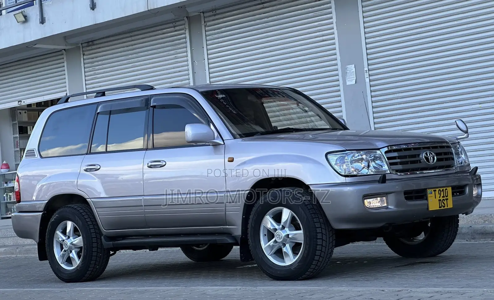 Toyota Land Cruiser 2002 Silver