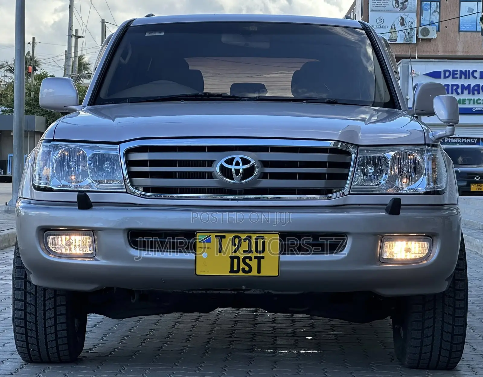 Toyota Land Cruiser 2002 Silver