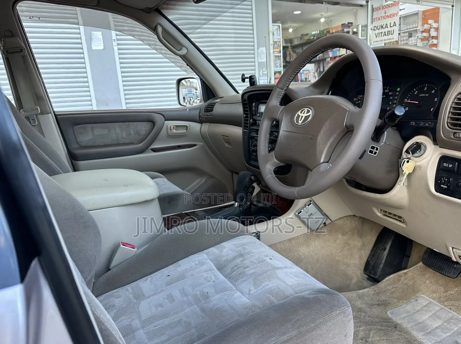Toyota Land Cruiser 2002 Silver
