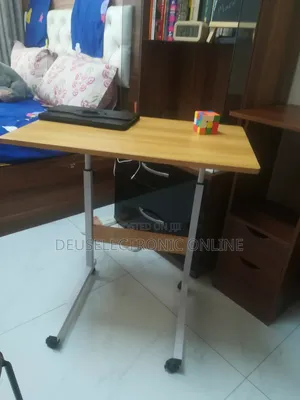 Laptop Table Adjustable