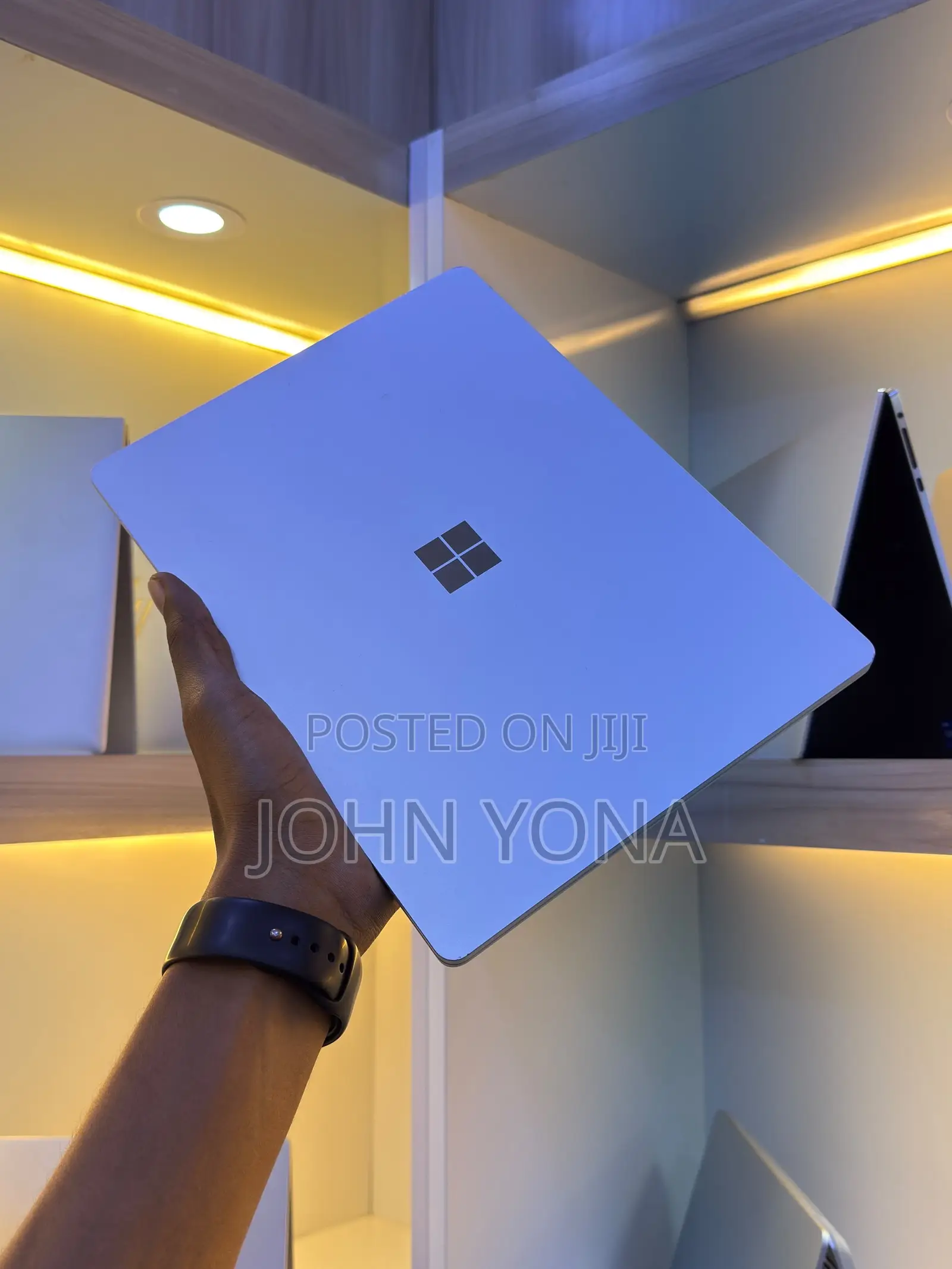Laptop Microsoft Surface Laptop Go 8GB Intel Core i5 SSD 256GB