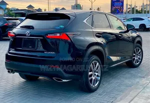 Lexus NX 2016 Black