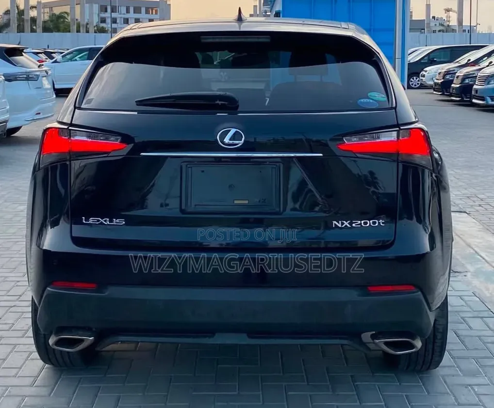 Lexus NX 2016 Black