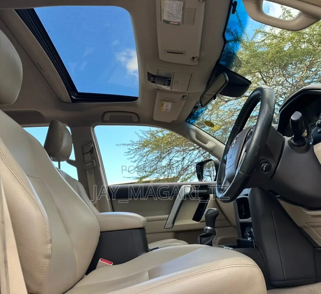 Toyota Land Cruiser Prado 2020 Beige