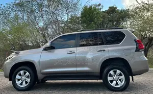 Toyota Land Cruiser Prado 2020 Beige