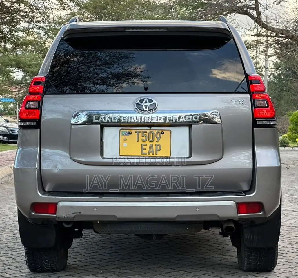 Toyota Land Cruiser Prado 2020 Beige