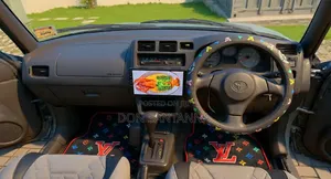 Toyota RAV4 1999 Silver