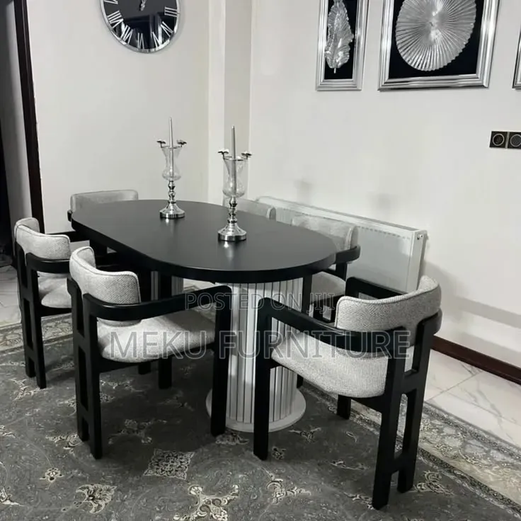 Dining Table - 6 Seats