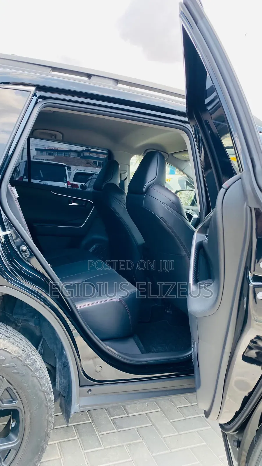 Toyota RAV4 2021 Black