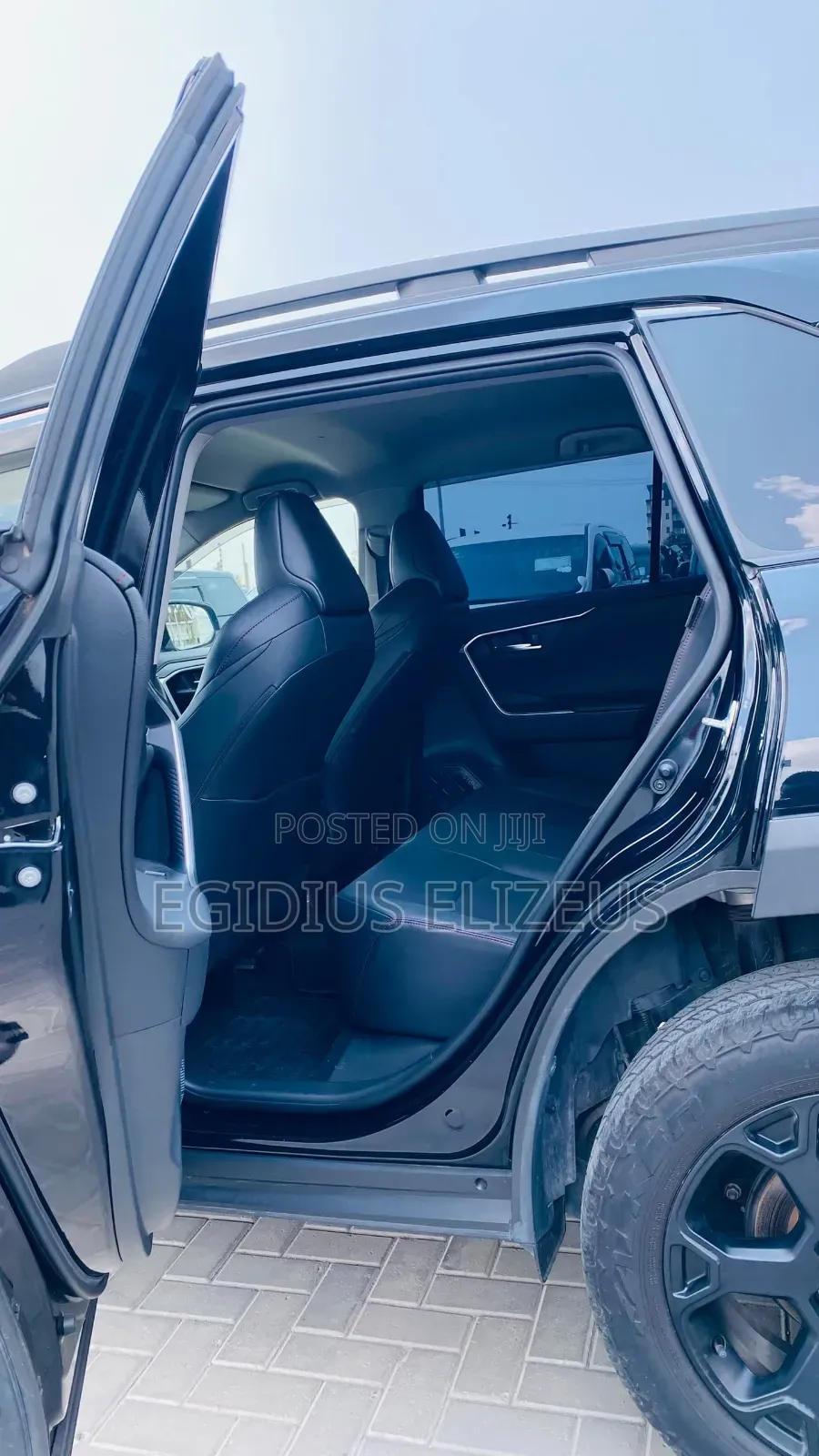 Toyota RAV4 2021 Black