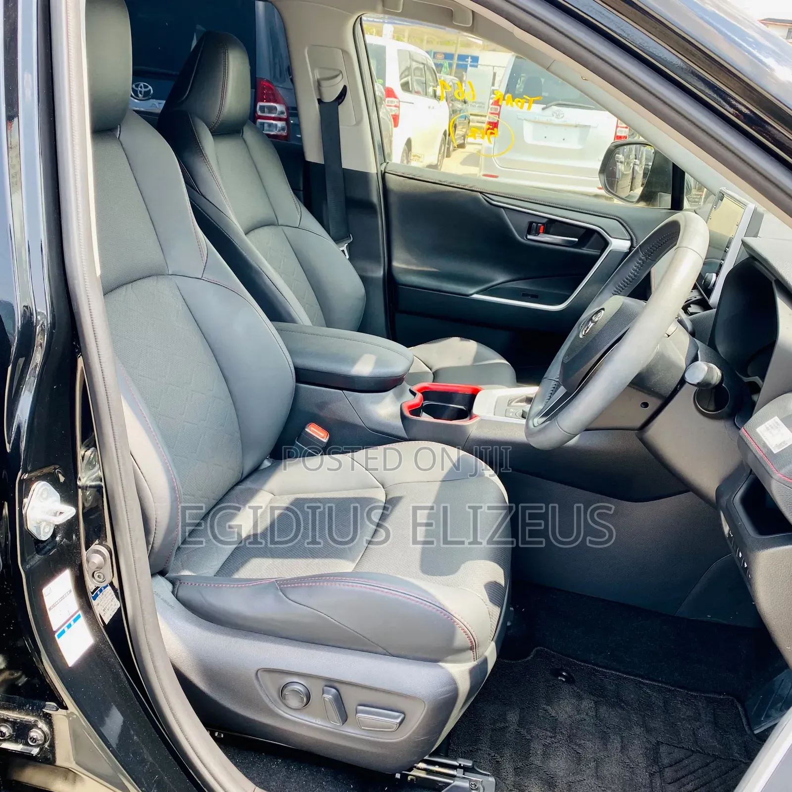 Toyota RAV4 2021 Black