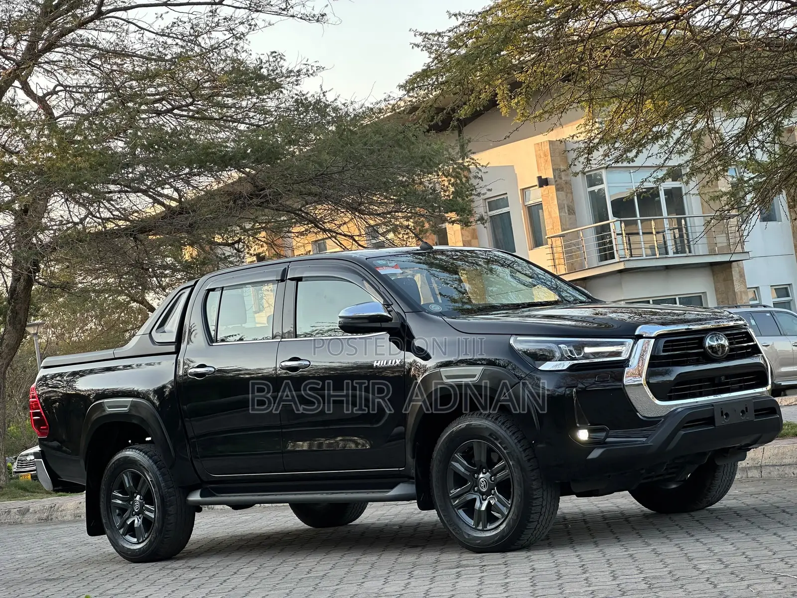 Toyota Hilux 2023 Matt Black