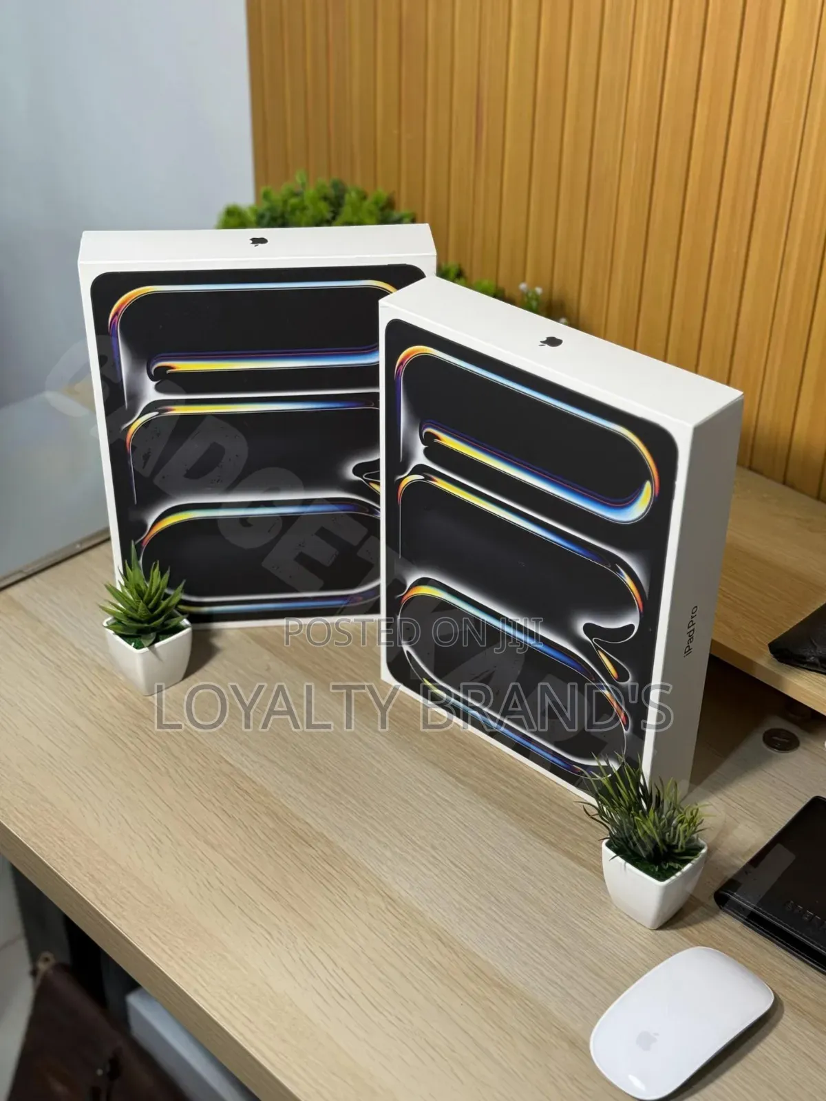 New Apple iPad Pro 13 (2025) 512 GB