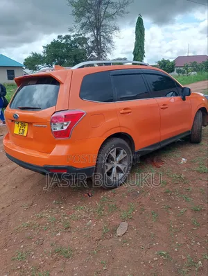 Subaru Forester 2014 Orange