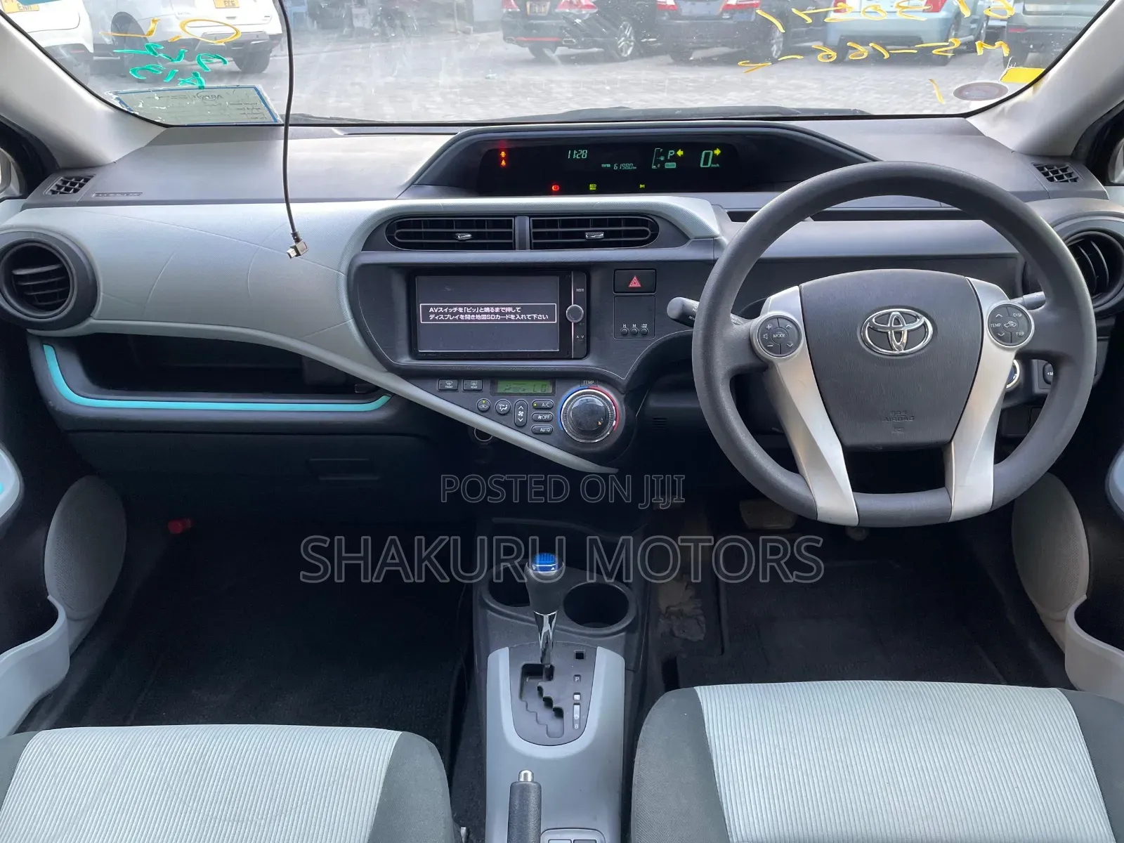 Toyota Aqua 2013 Gray