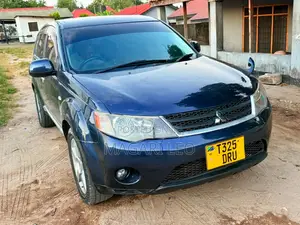 Mitsubishi Outlander 2.0 Di-D 2008 Blue