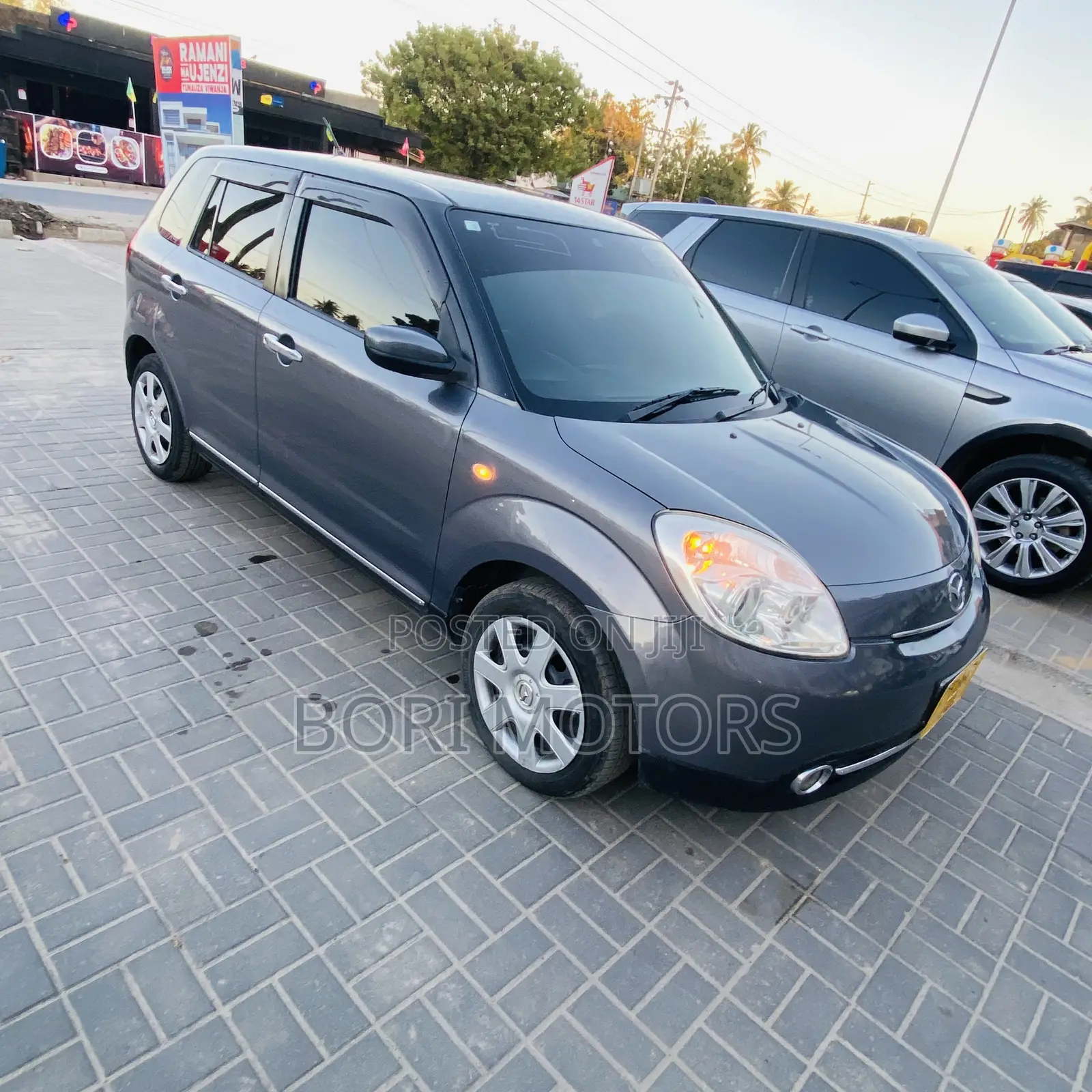 Mazda Verisa 2007 Gray