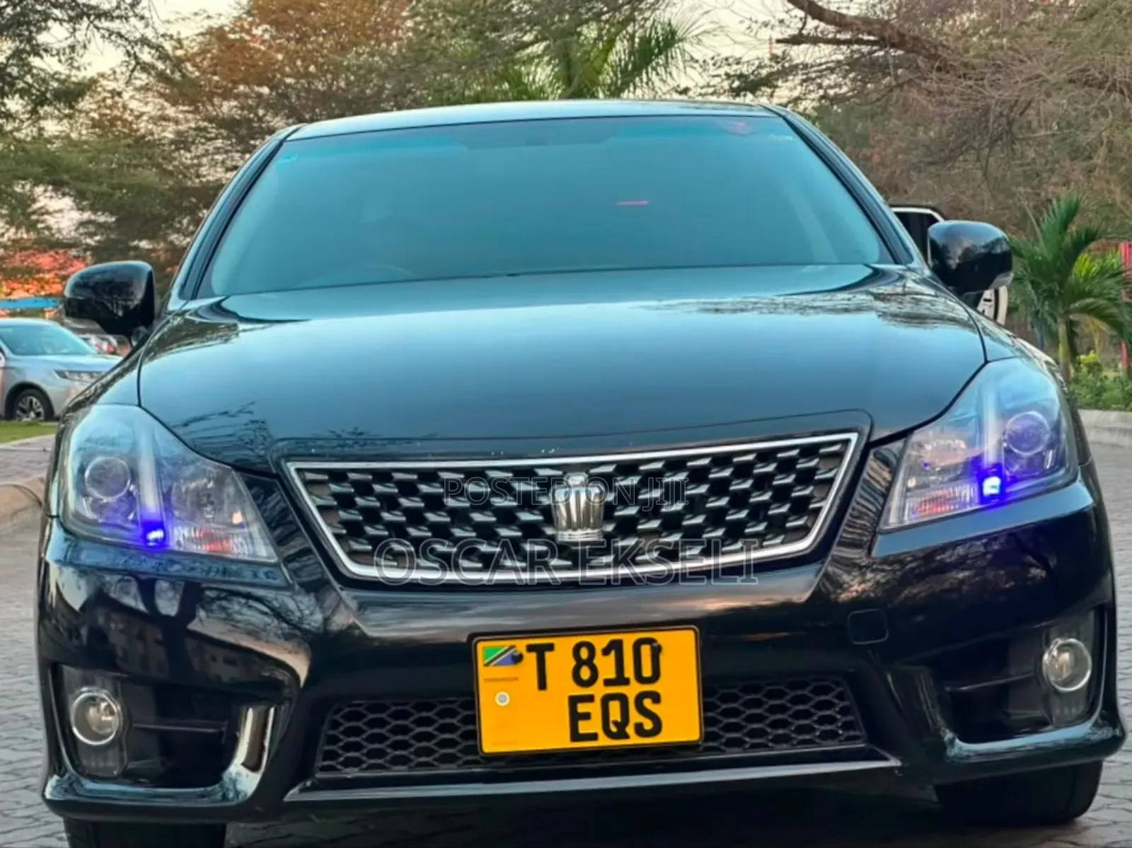 Toyota Crown 2011 Black