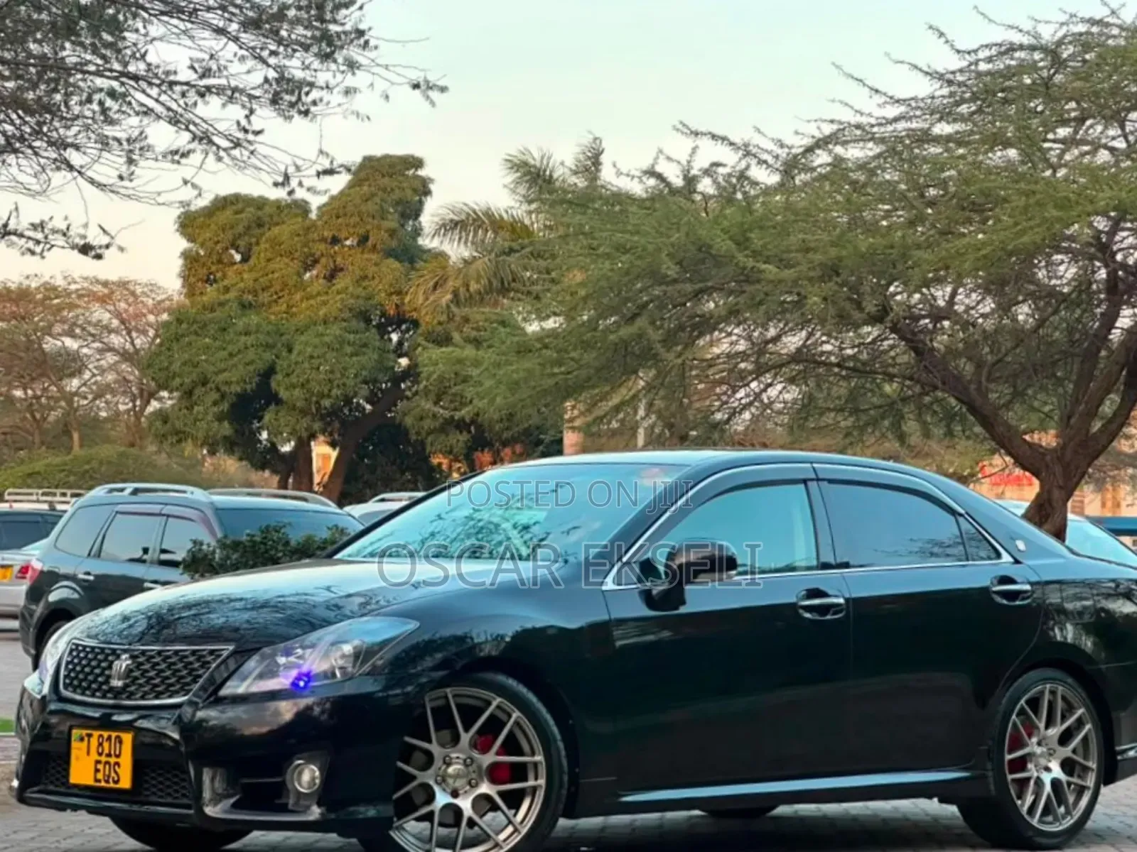 Toyota Crown 2011 Black
