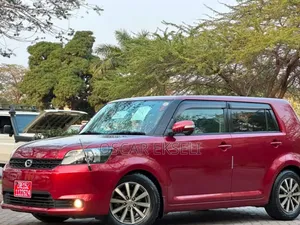 Toyota Corolla Rumion 2010 Maroon