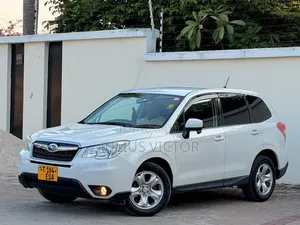 Subaru Forester 2014 White