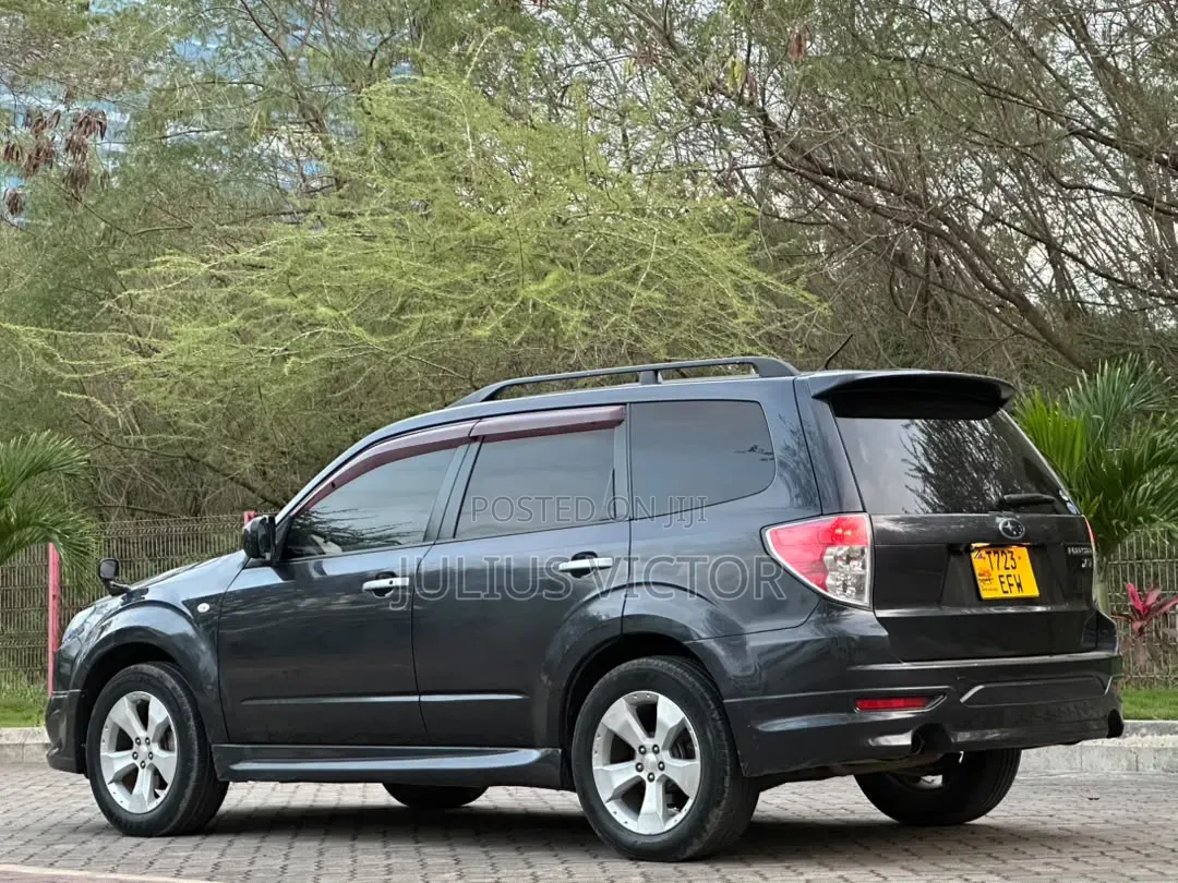 Subaru Forester 2009 Gray