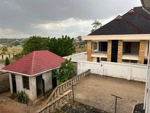 5bdrm Block of Flats in Mchakama Real Estate, Mbweni for sale