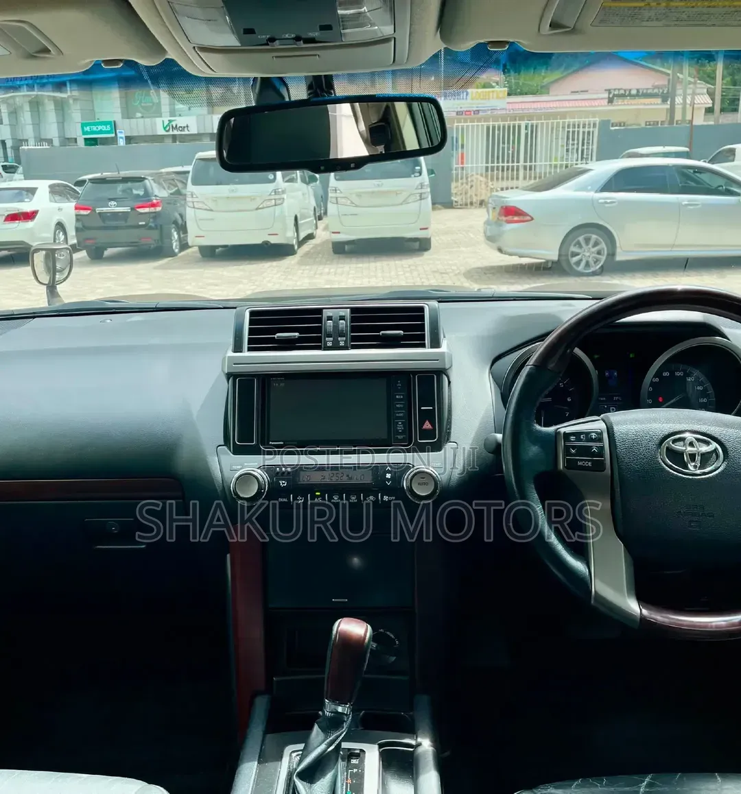 Toyota Land Cruiser Prado 2014 Brown