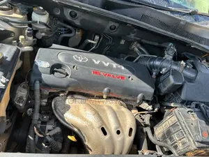 Toyota Vanguard 2007 Brown