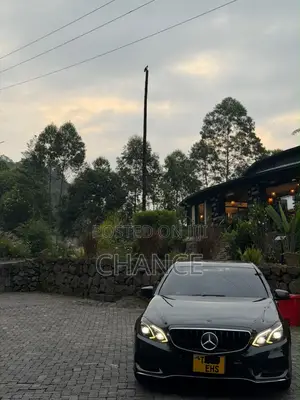 Mercedes-Benz E250 2014 Black