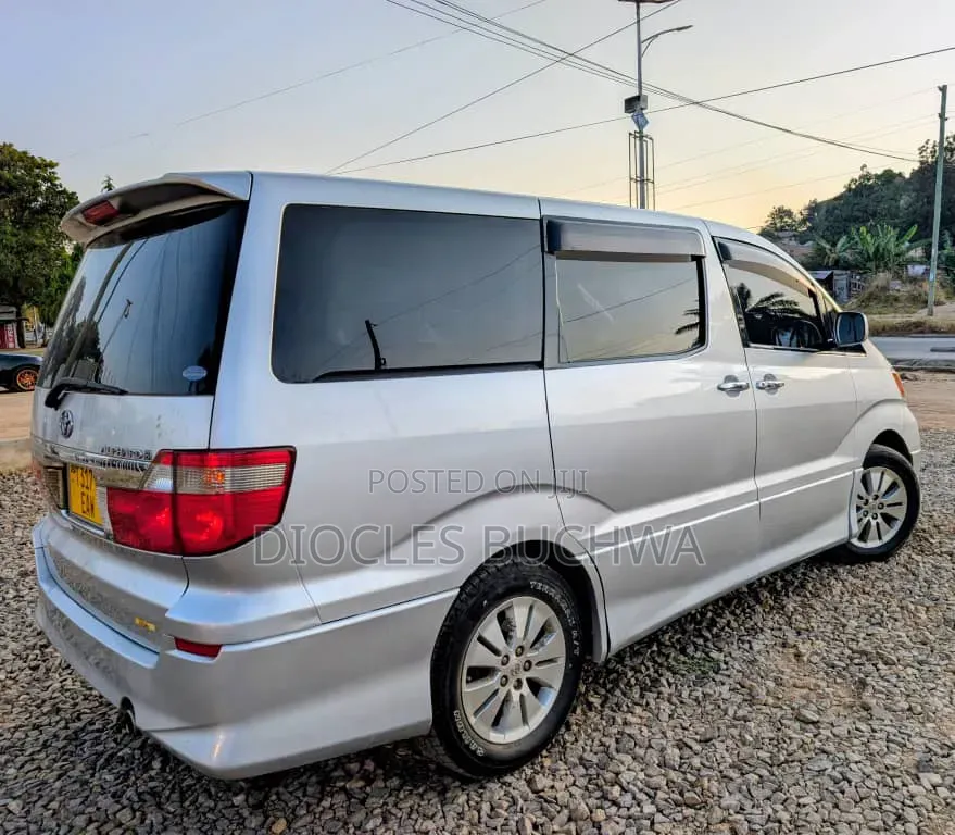 Toyota Alphard 2007 Silver
