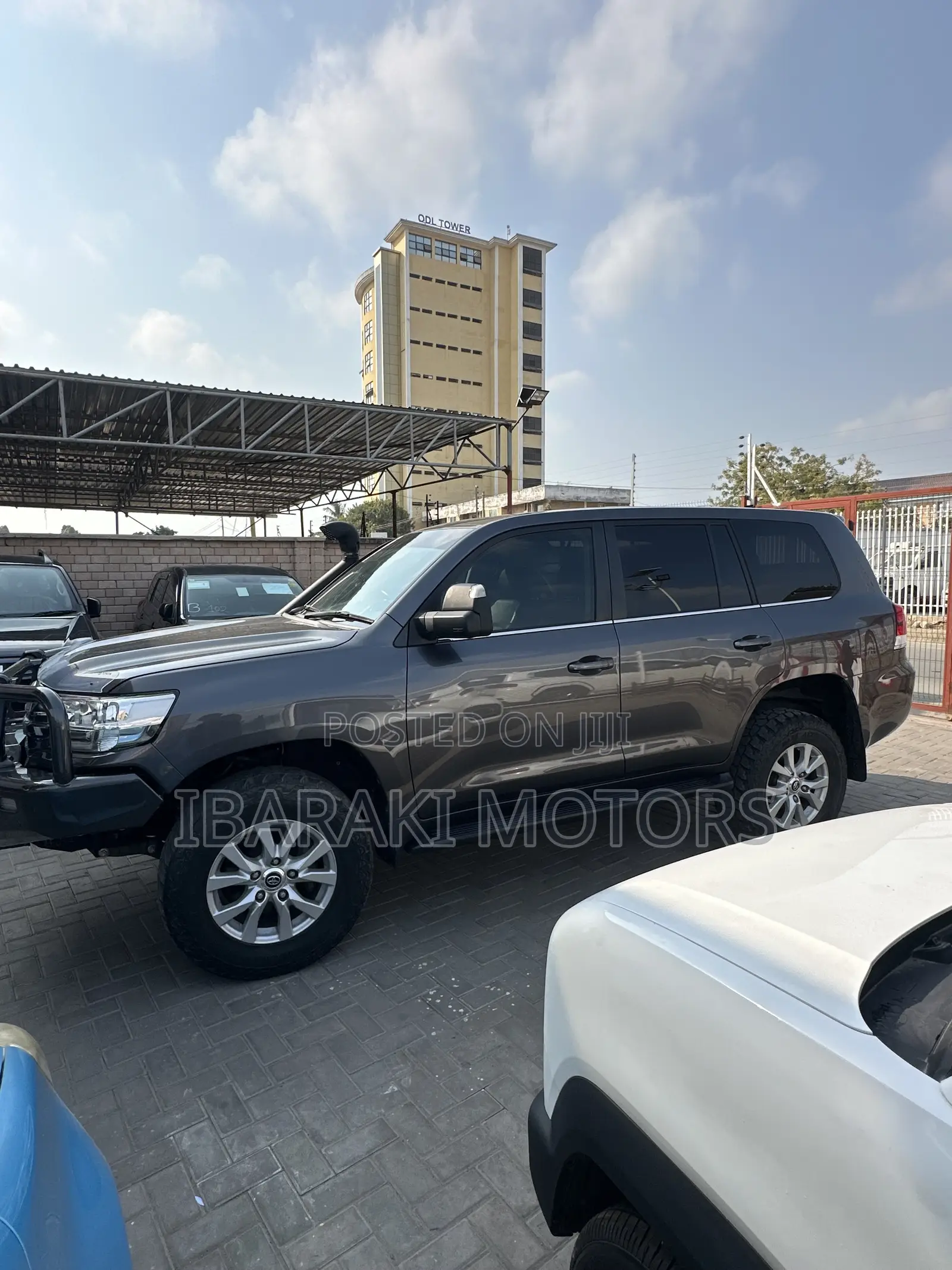 Toyota Land Cruiser 4.5 V8 VXR 2019 Gray