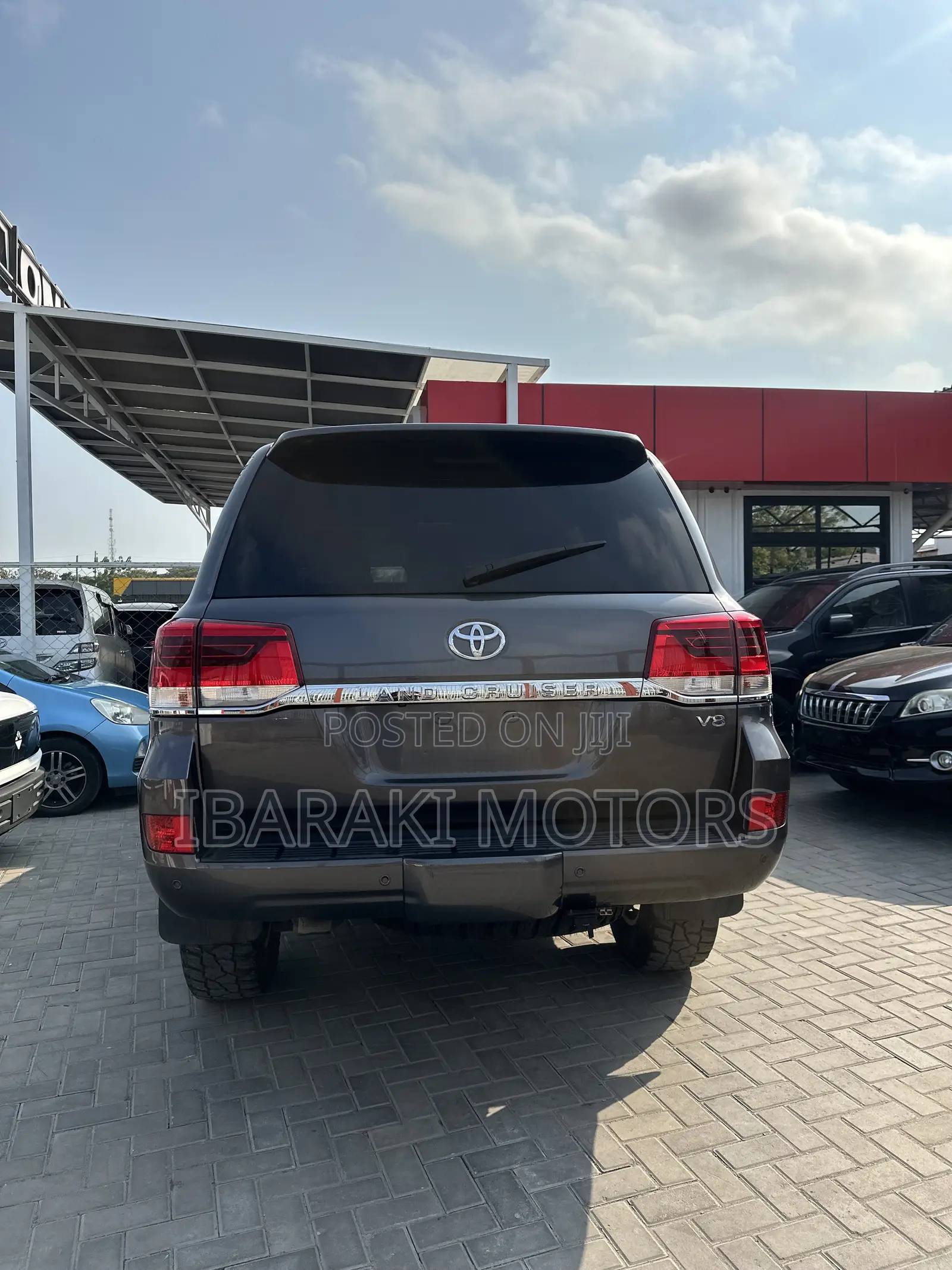 Toyota Land Cruiser 4.5 V8 VXR 2019 Gray