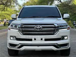 Toyota Land Cruiser 4.5 V8 TD 2016 White
