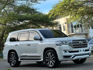 Toyota Land Cruiser 4.5 V8 TD 2016 White