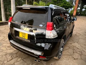 Toyota Land Cruiser Prado 2.7 i 2010 Black
