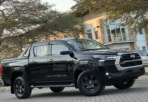 Toyota Hilux 2023 Black
