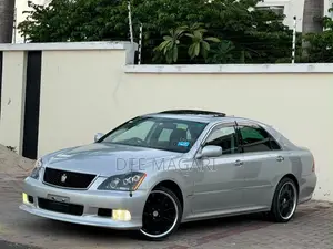 Toyota Crown 2007 Silver
