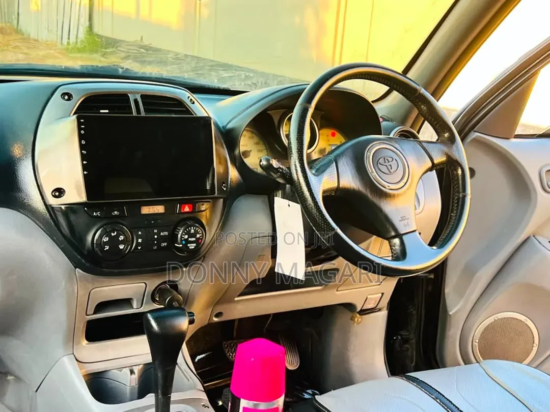 Toyota RAV4 2005 Black
