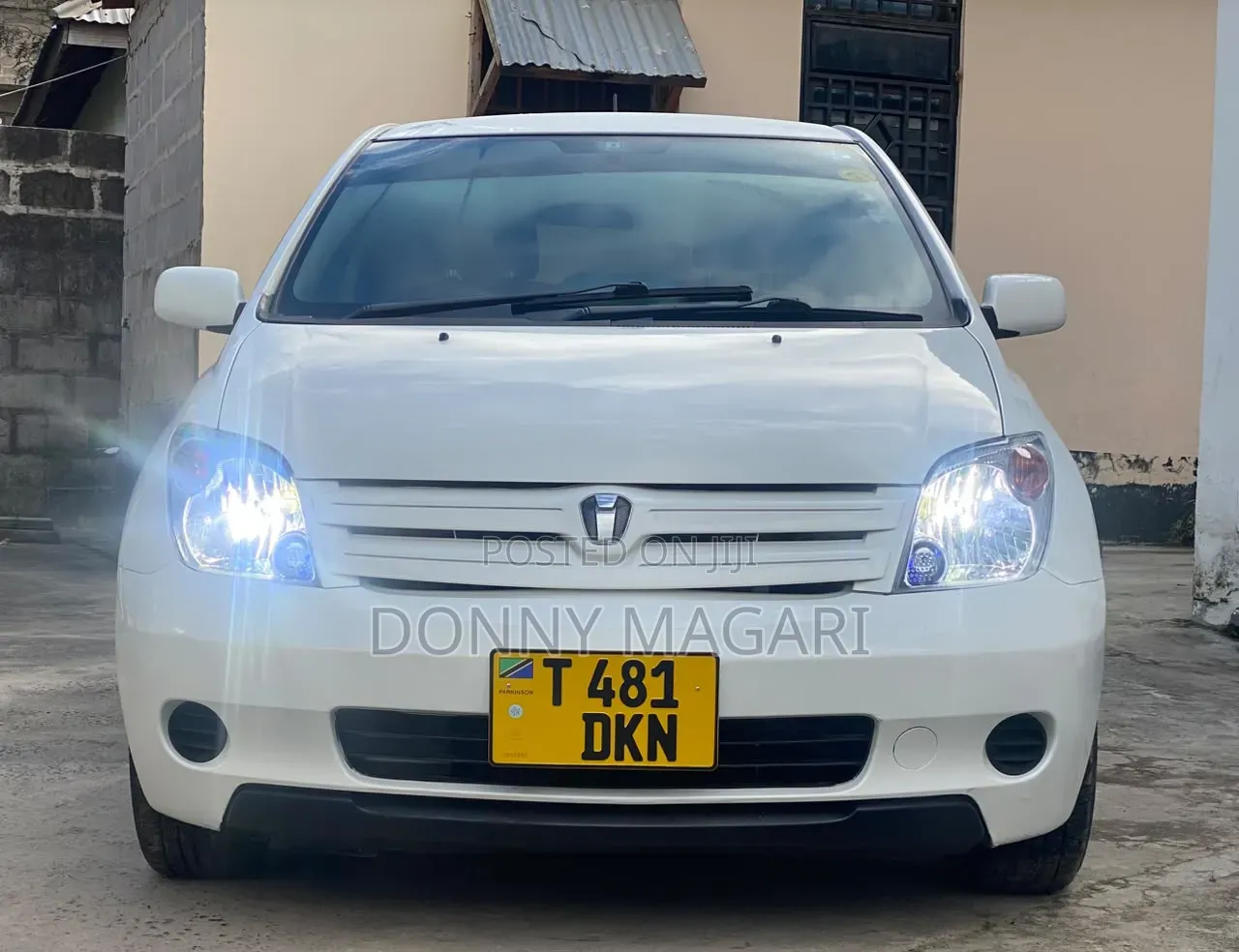 Toyota IST 2005 White