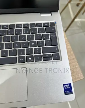 New Laptop Dell Pro Plus 14 16GB Intel Core Ultra 5 SSD 512GB