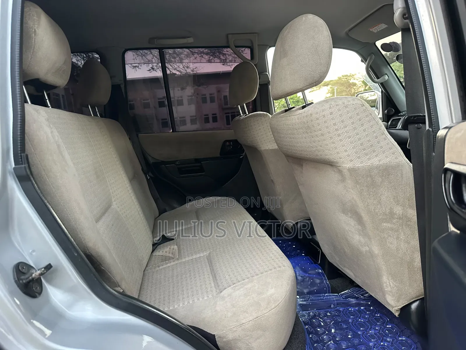 Mitsubishi Pajero 2002 Silver