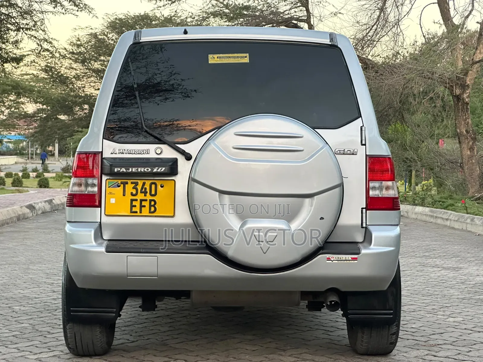 Mitsubishi Pajero 2002 Silver