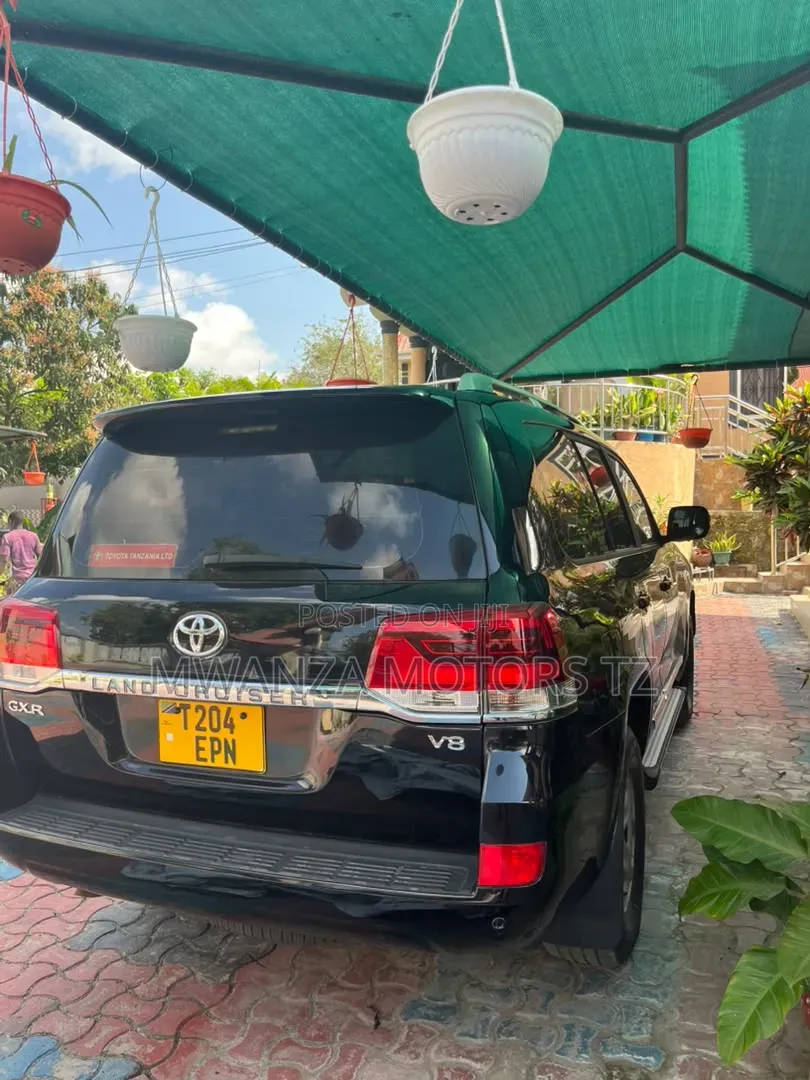 Toyota Land Cruiser 2019 Black